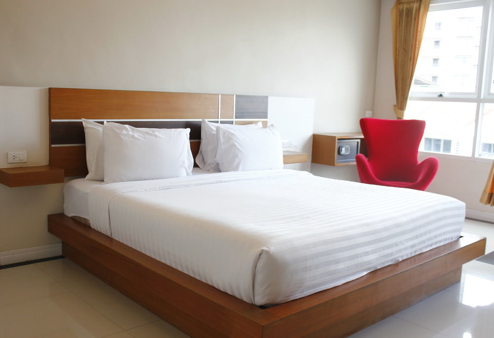 V Style Boutique Hotel Pattaya Luaran gambar