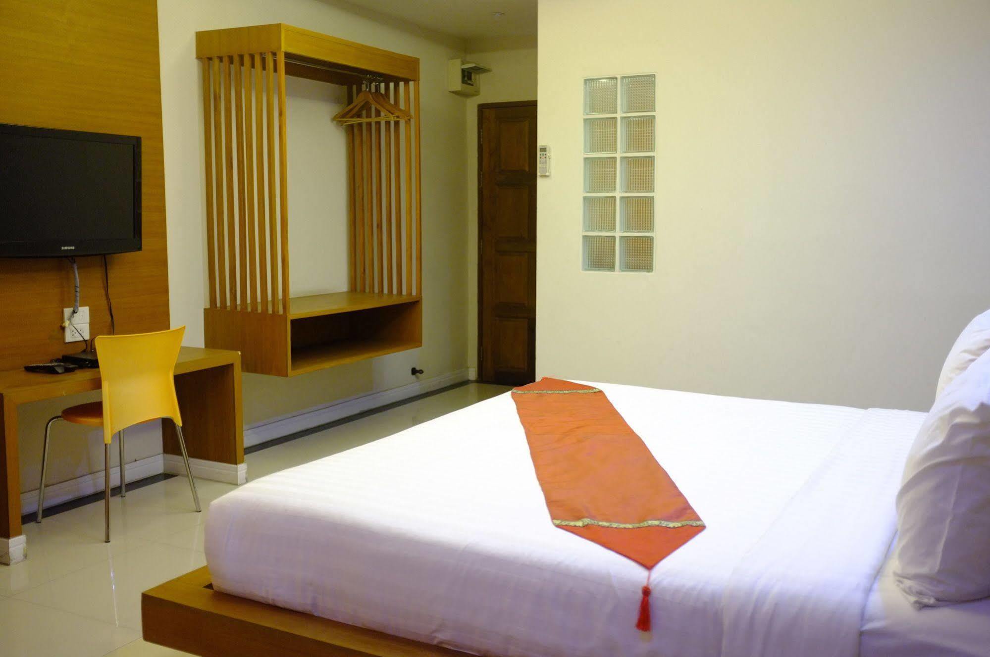 V Style Boutique Hotel Pattaya Luaran gambar